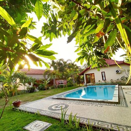 Serah'S Homestay Kuta  Exterior photo