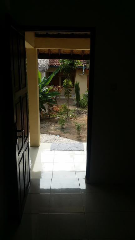 Serah'S Homestay Kuta  Exterior photo